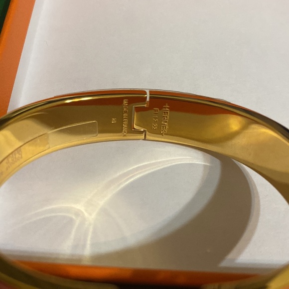 NEW HERMÈS CLIC H BRACELET PINK - Picture 15 of 17